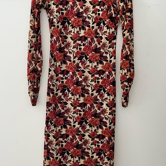 Banana Republic floral printed mesh maxi dress sz medium 8-10 thumbholes - Picture 11 of 11